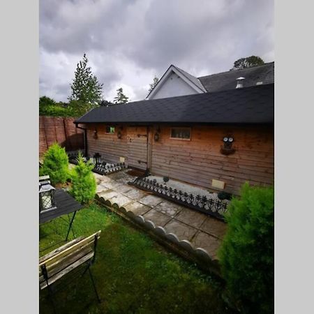 Lazy Lodge Glamping Pod with Hot Tub Port Laoise Zewnętrze zdjęcie